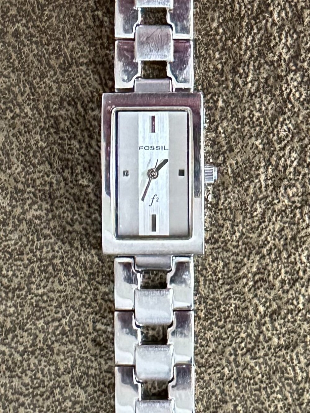 Fossil F2 Women's Watch ES-1107 Silver Tank Style — New Battery Installed!